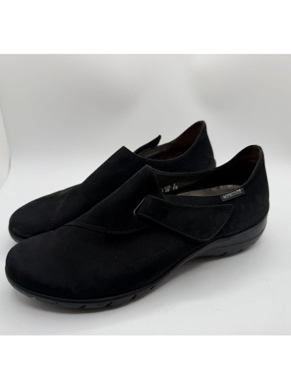 Memphisto Luce Flat Women Size 9.5 Black Nubuck Comfort Walking Shoes